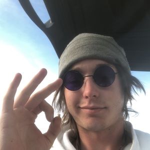 Meet your Posher, Grant